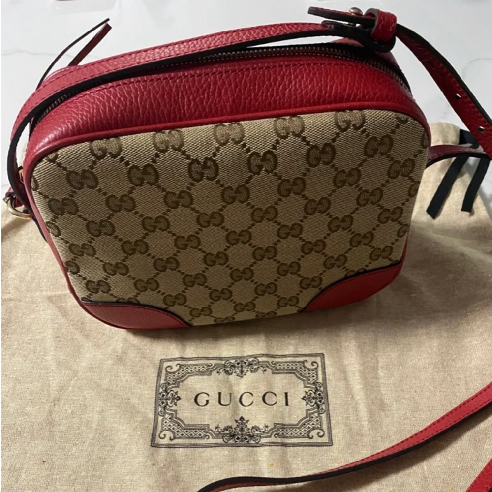 GUCCI GG CANVAS BREE CROSSBODY/SHOULDER BAG